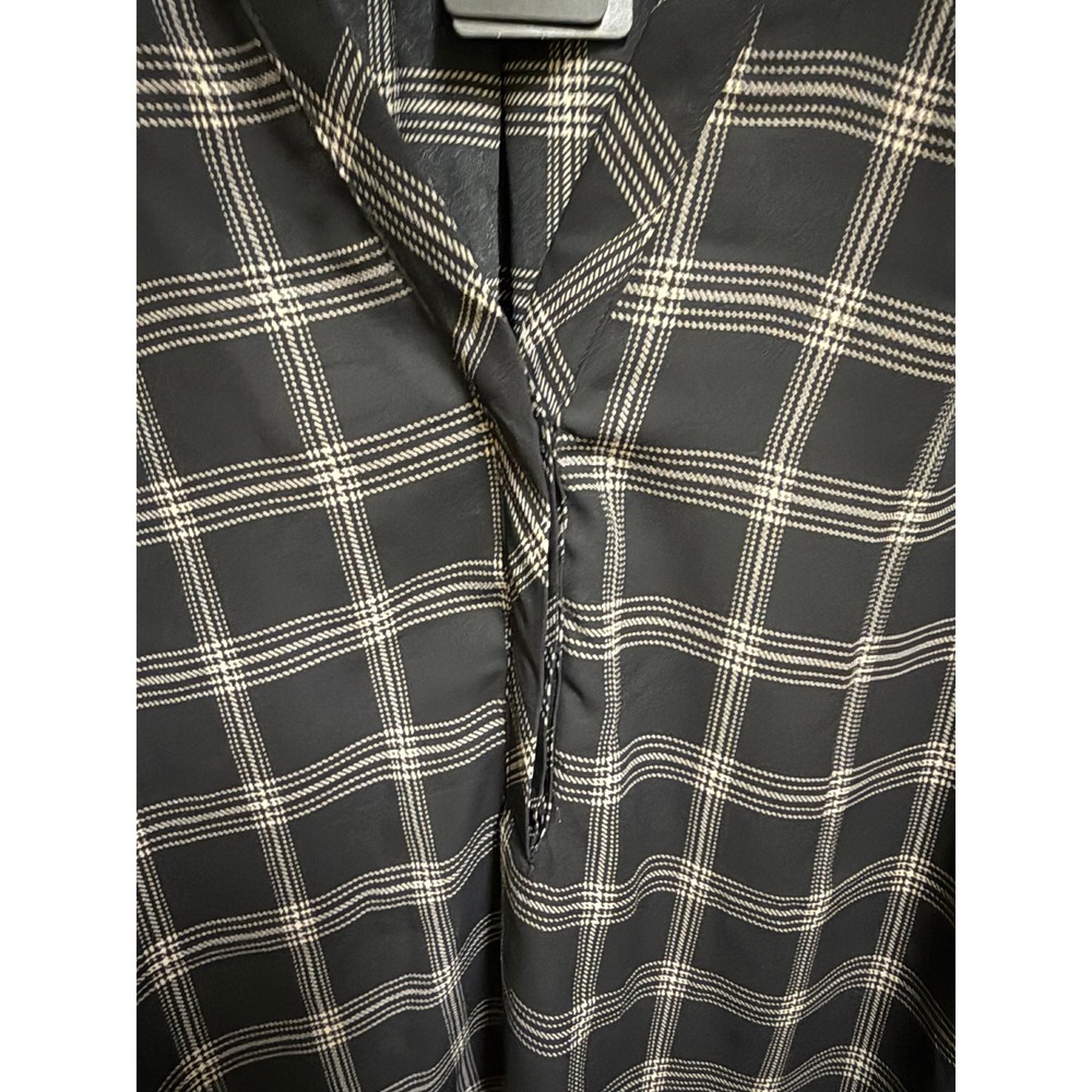 Torrid Harper Black White Plaid Georgette Flutter Sleeve Blouse Size 4 4X NWT - Picture 9 of 10